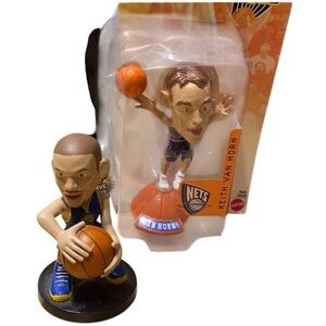 NBA figurine Curry & Keith Van Horn